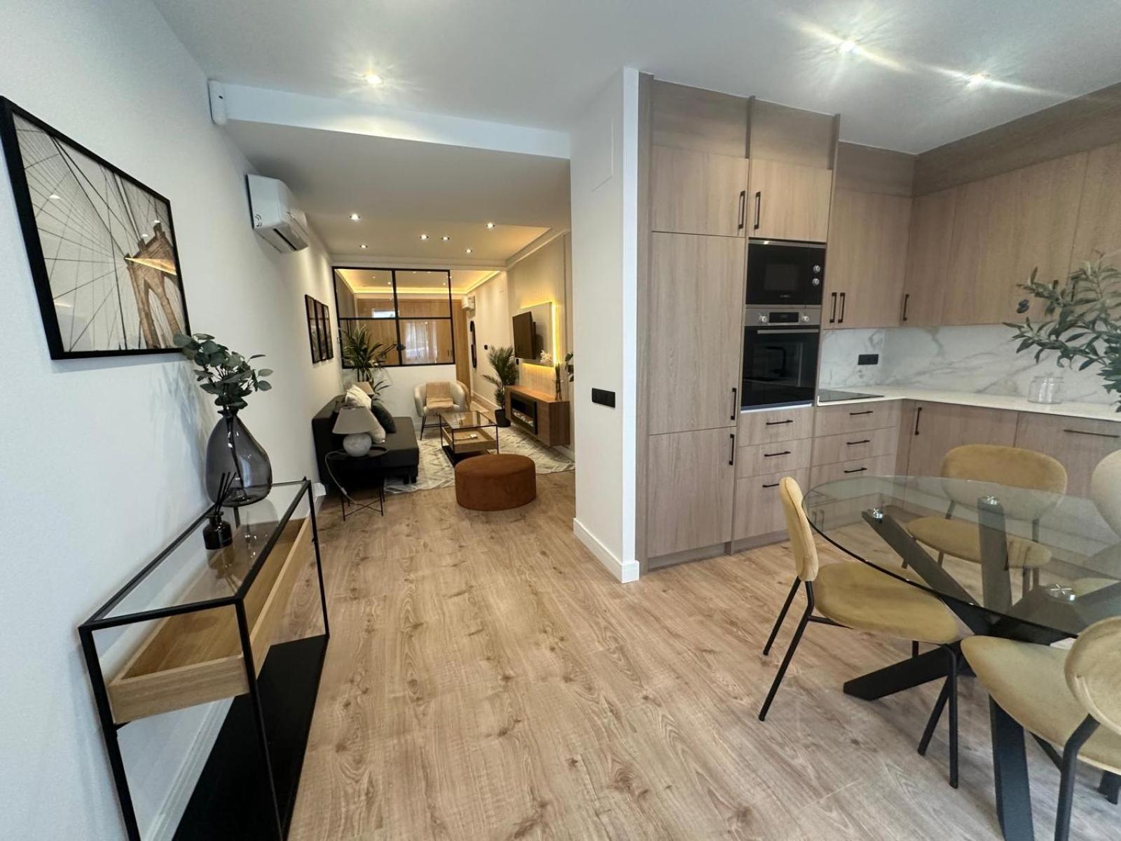 Apartment Delicias Calidades Lujo Totalmente Equipado Madrid